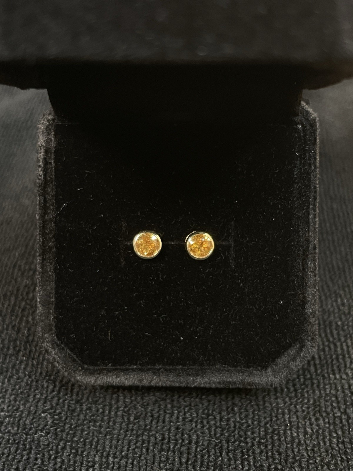 14k yellow gold yellow citrine studs no clutch’s