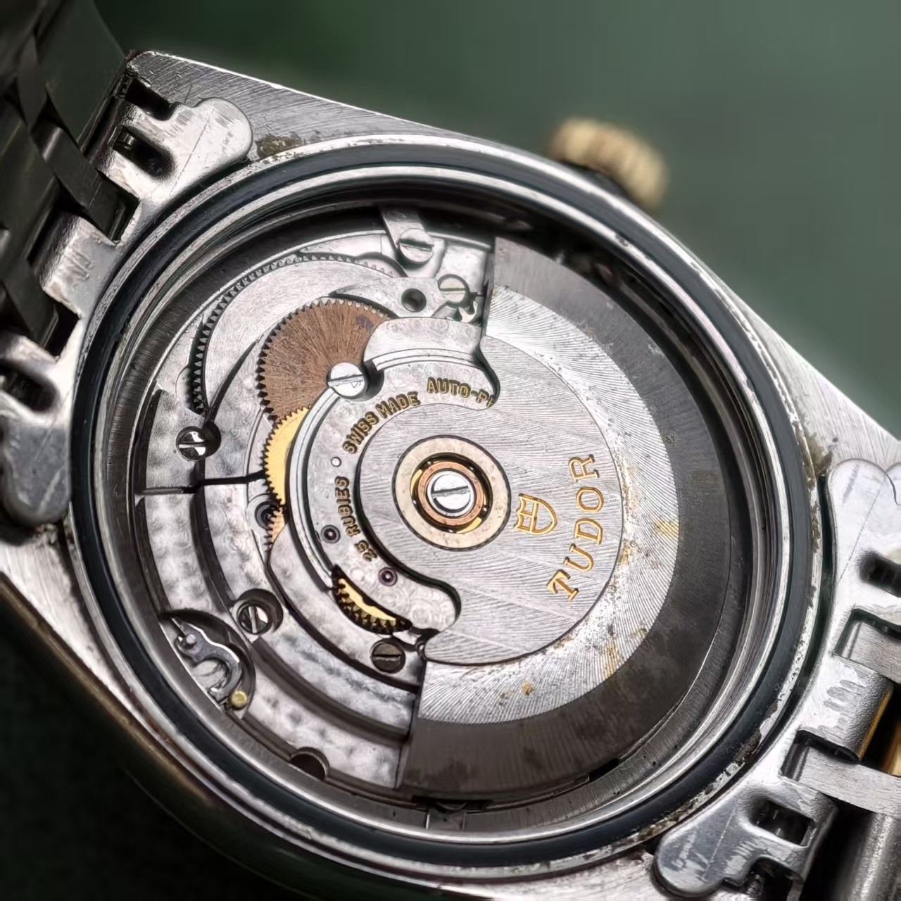 Tudor 10-Diam Champagne Dial Prince Date 74033 Men’s Watch Automatic 34mm