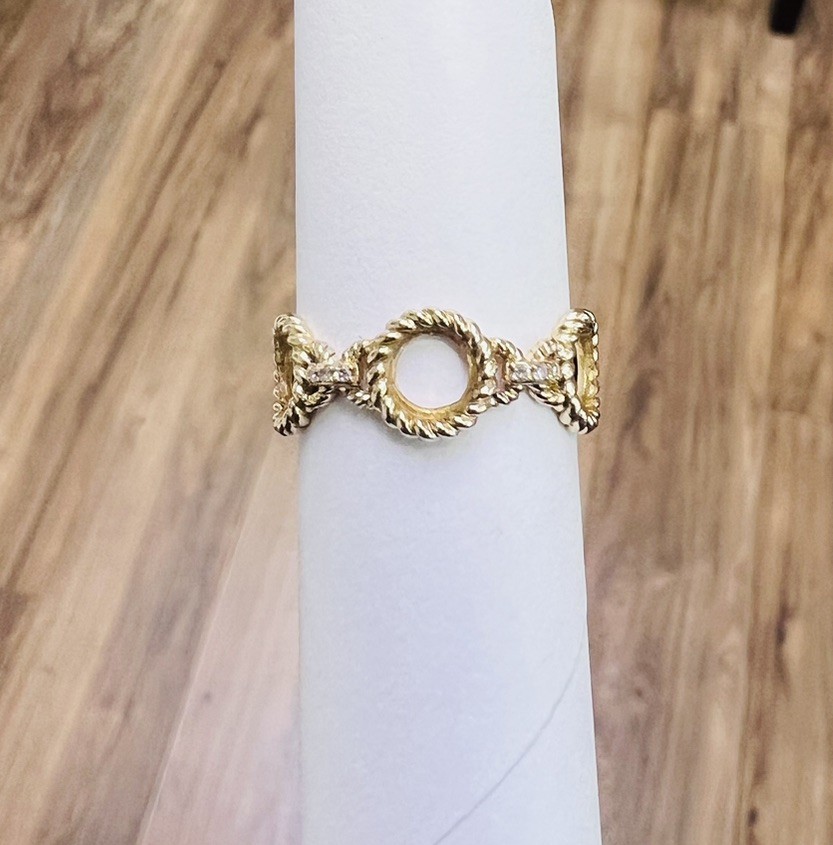 14k effy gold Circle Link Band with accent diamonds Sz 7’
