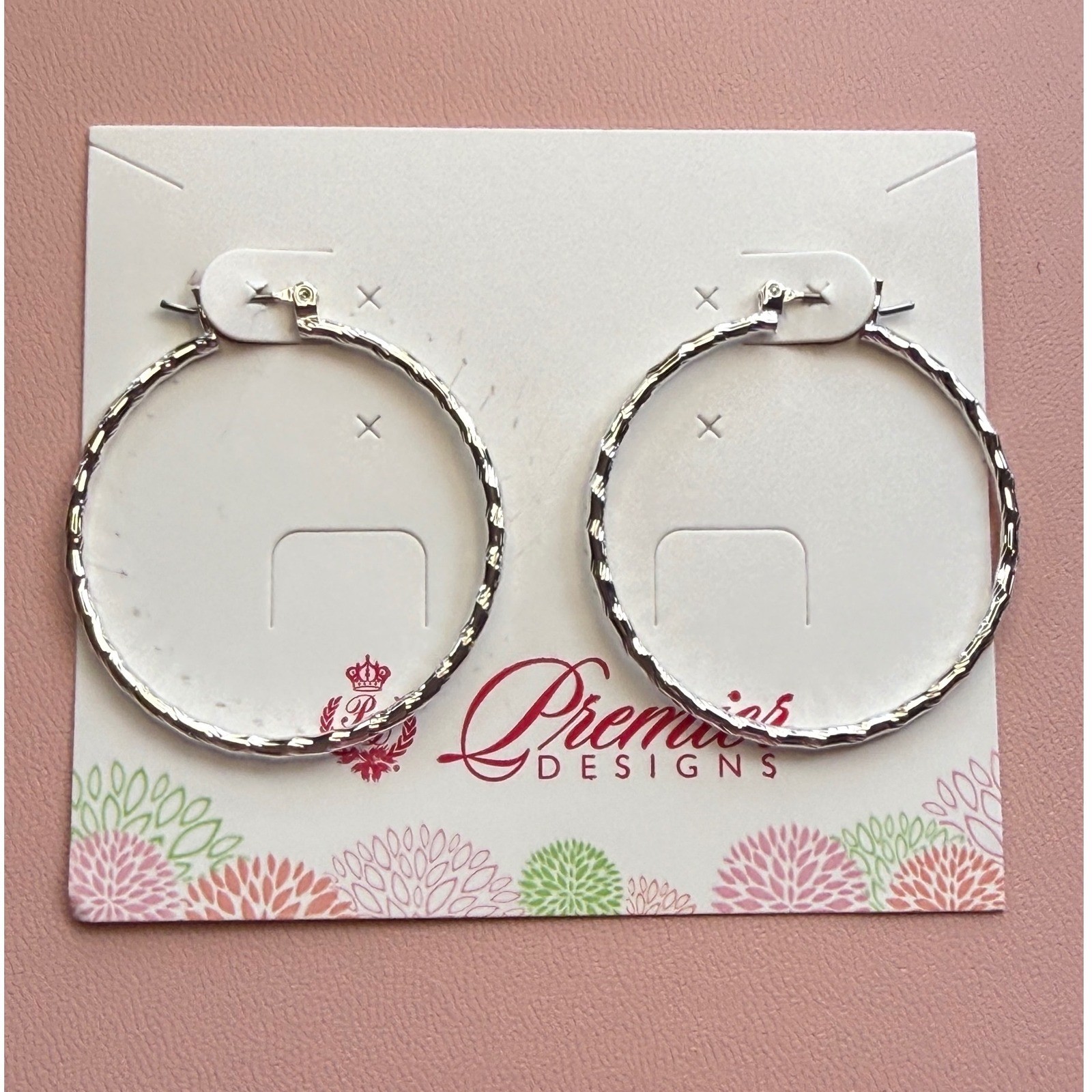 NEW Premier Designs Silver Tone Textured Metal Hoop Earrings 1.5″ Classic Gift