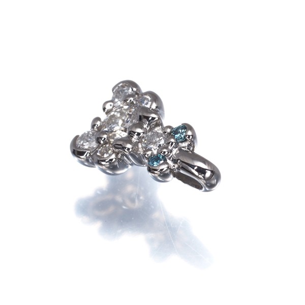 Blue&Clear Diamond 0.23ct Bear Pendant 900 Platinum