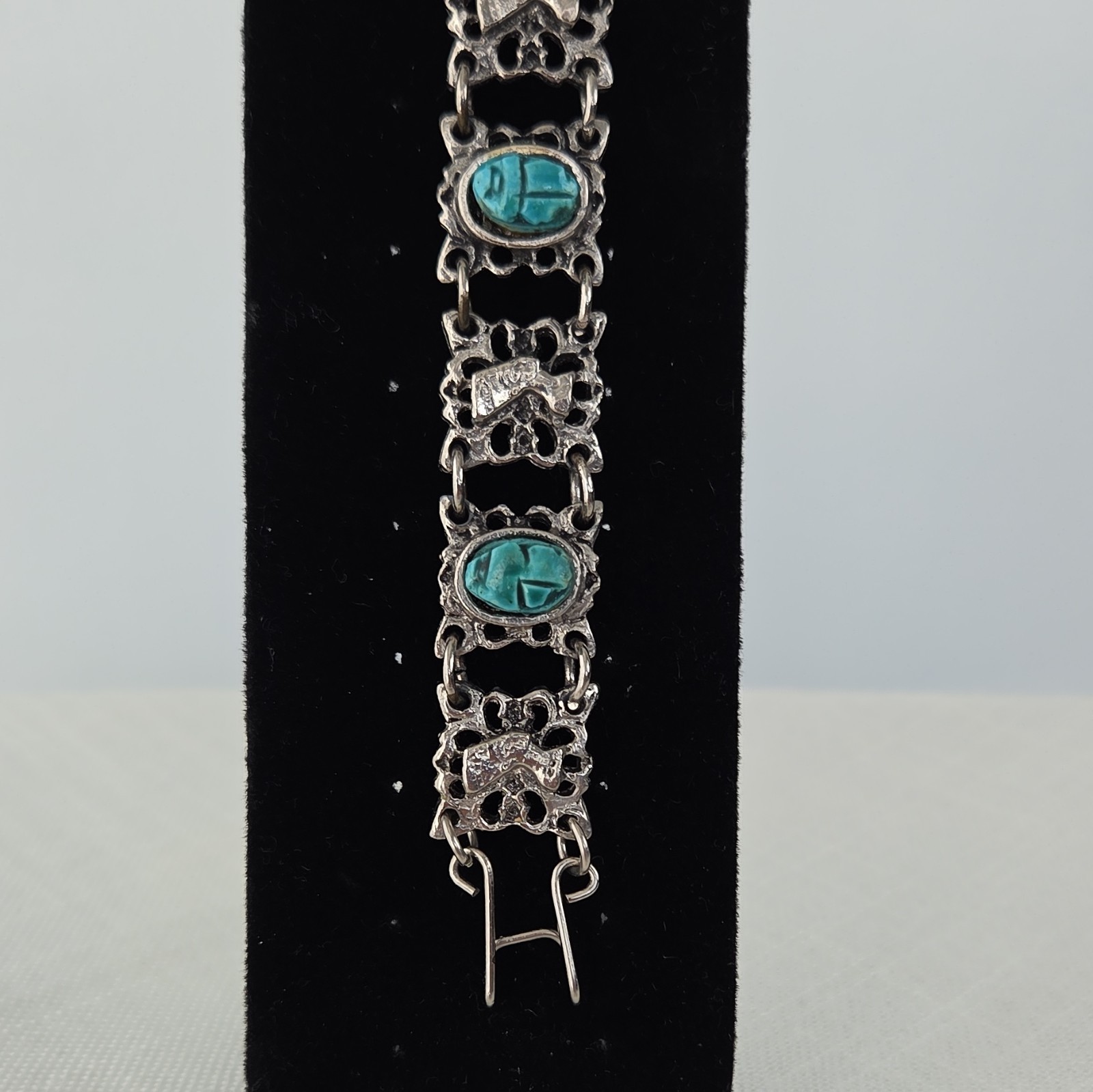 Vintage Egyptian Bracelet Oval Bezel Turquoise 5-Stone Hook Closure. 8 in long