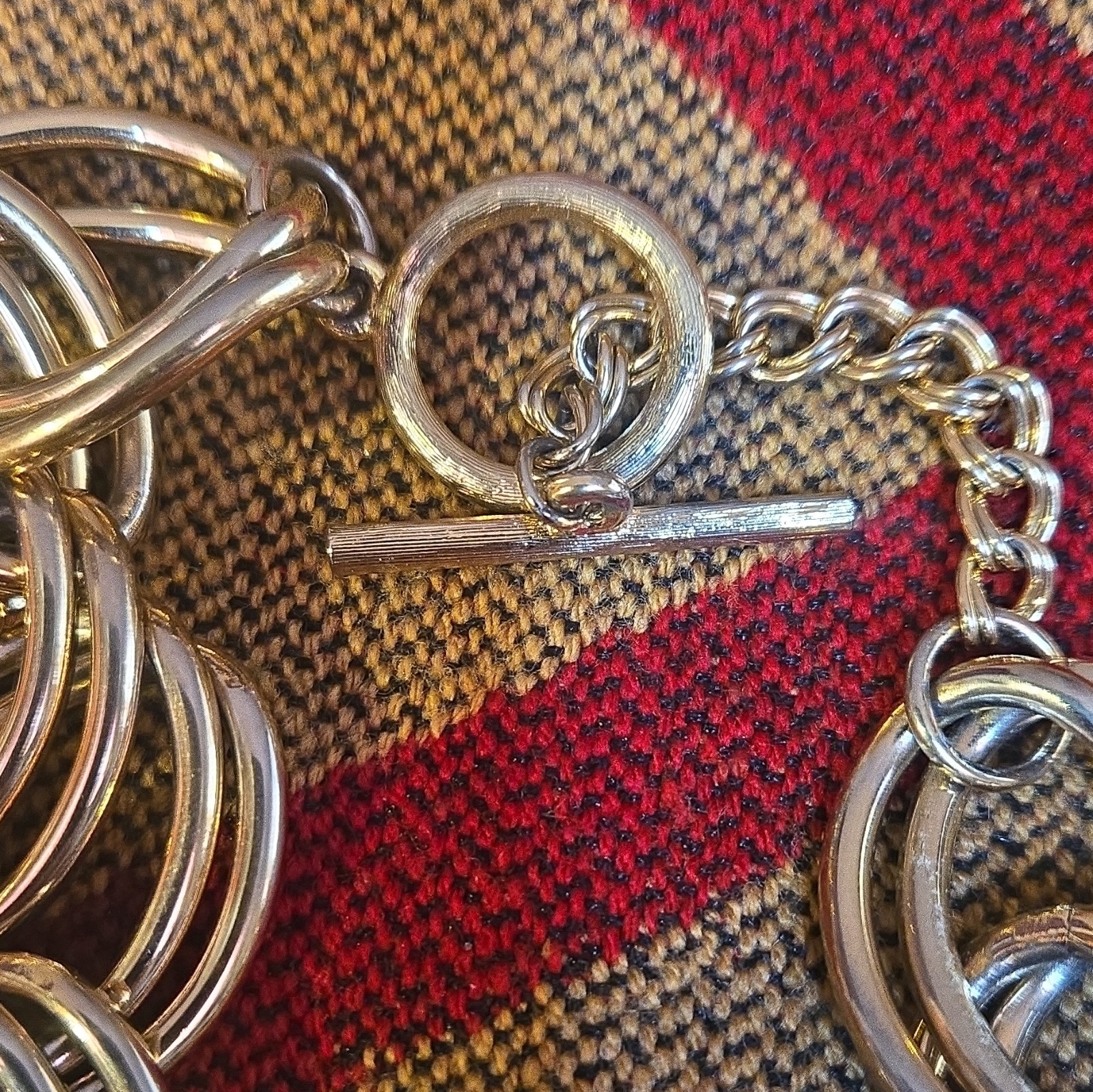 Gold Tone Double Strand Oval Link Chain Toggle Bracelet Adjustable No Stone