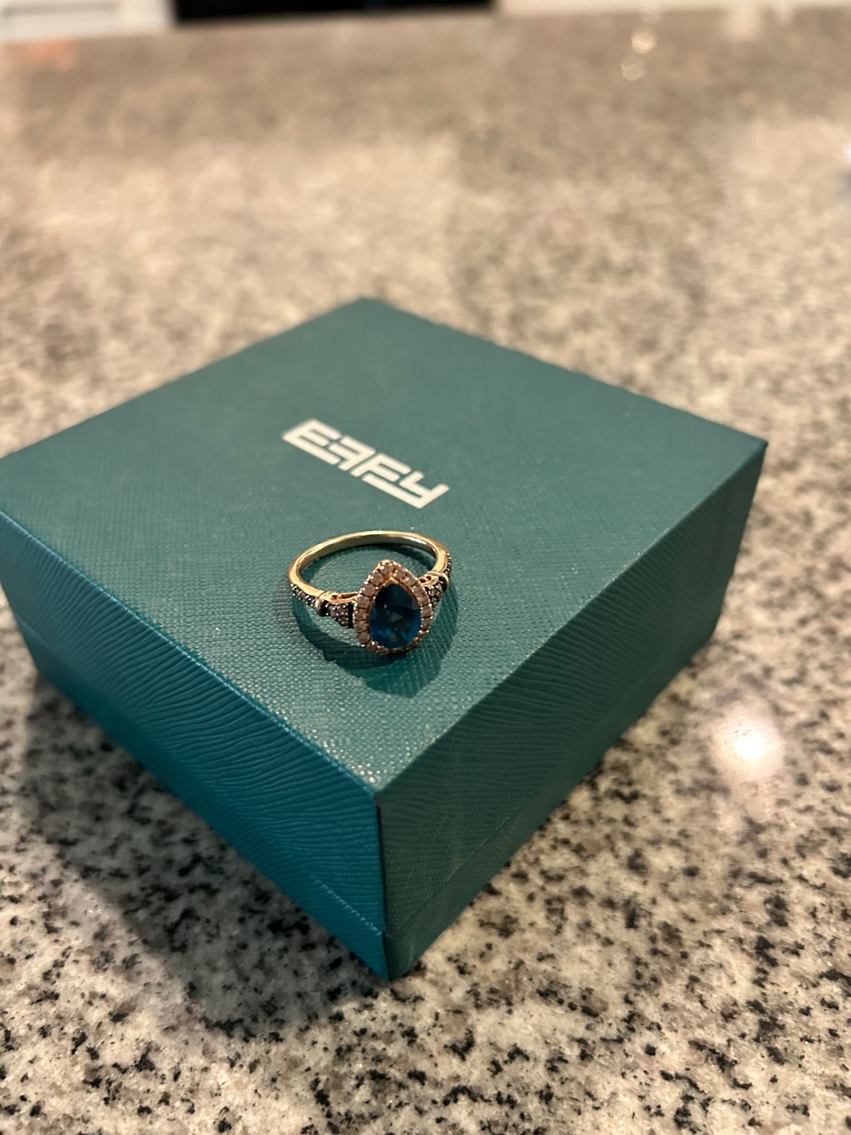 EFFY Blue London Topaz Ring with Chocolate Diamonds – Size 9.5 – ROSE GOLD