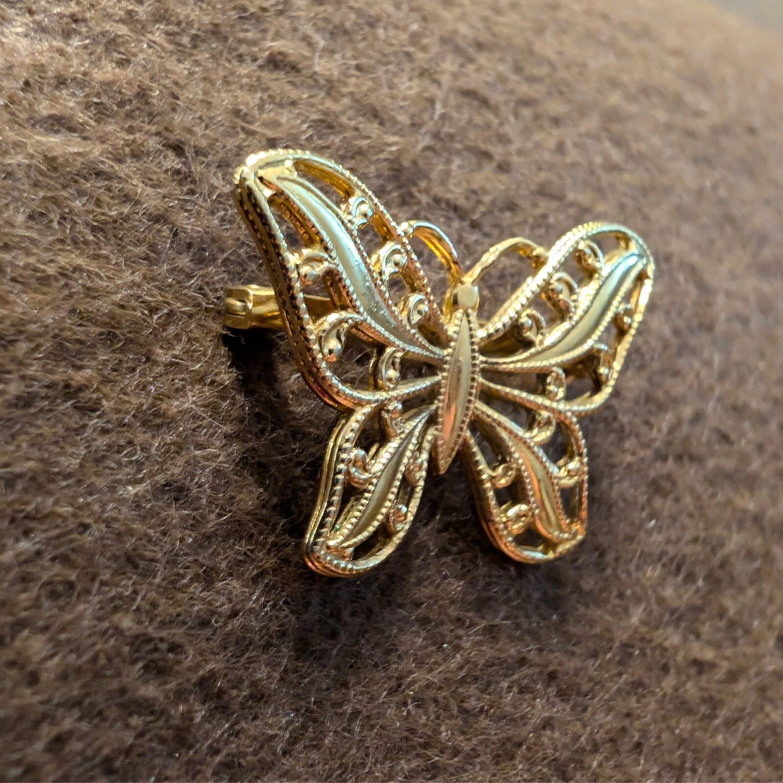 Vintage Gold Tone Signed Napier Filigree Butterfly Pin Brooch