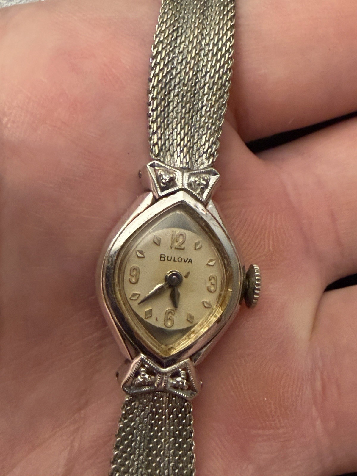 Vintage 1958 Bulova 10K Ladies Watch w/ Original Box & Papers – Running