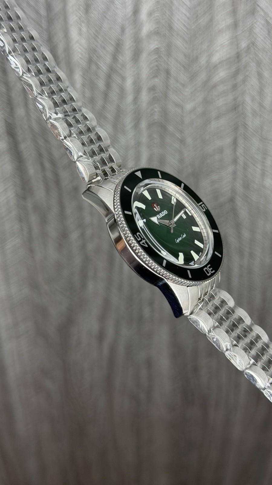 Rado Captain Cook Green Dial Automatic Men’s Watch Stainless Steel Date Swiss
