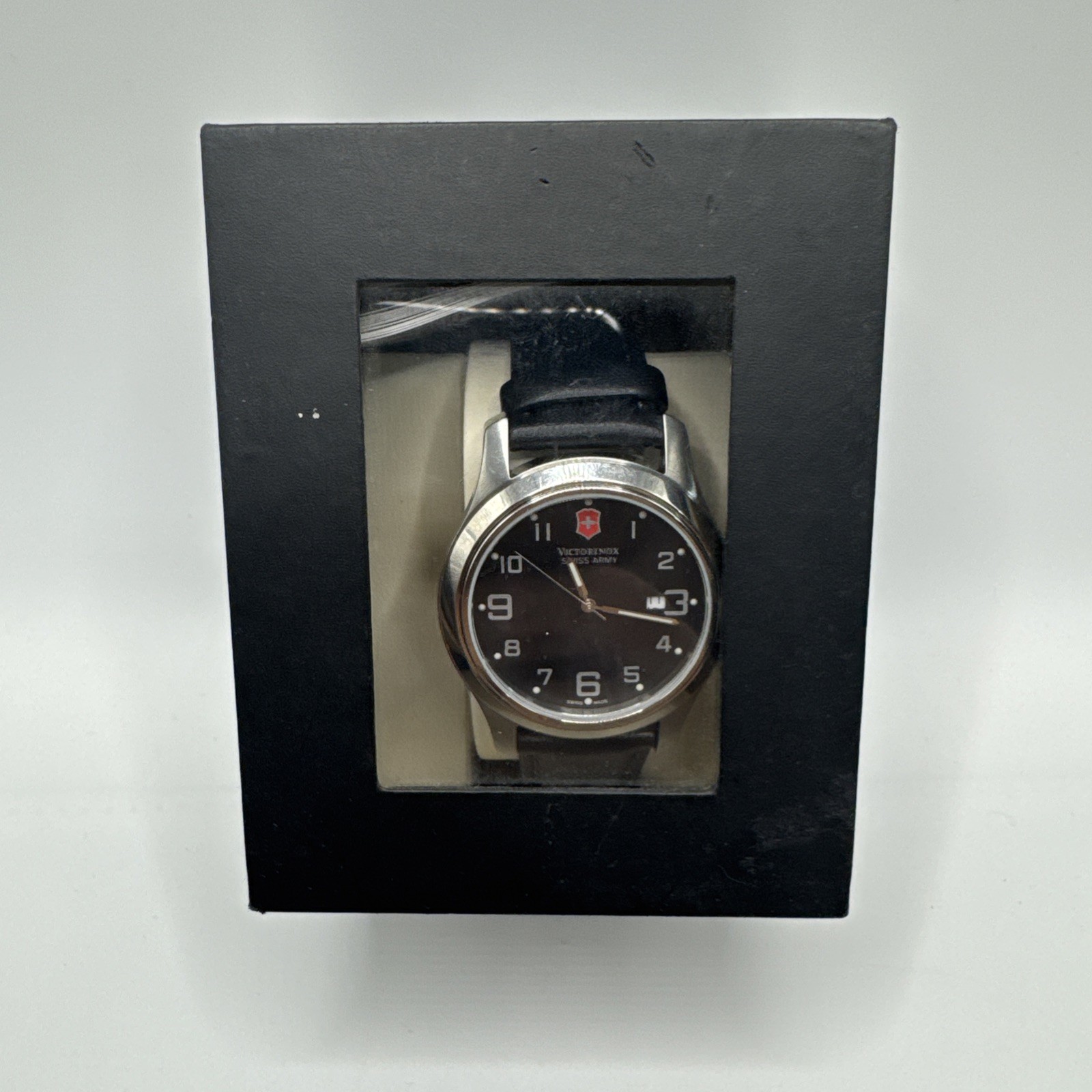 Victorinox Swiss Army Garrison Elegance Leather Strap Watch, Boxed – See Details