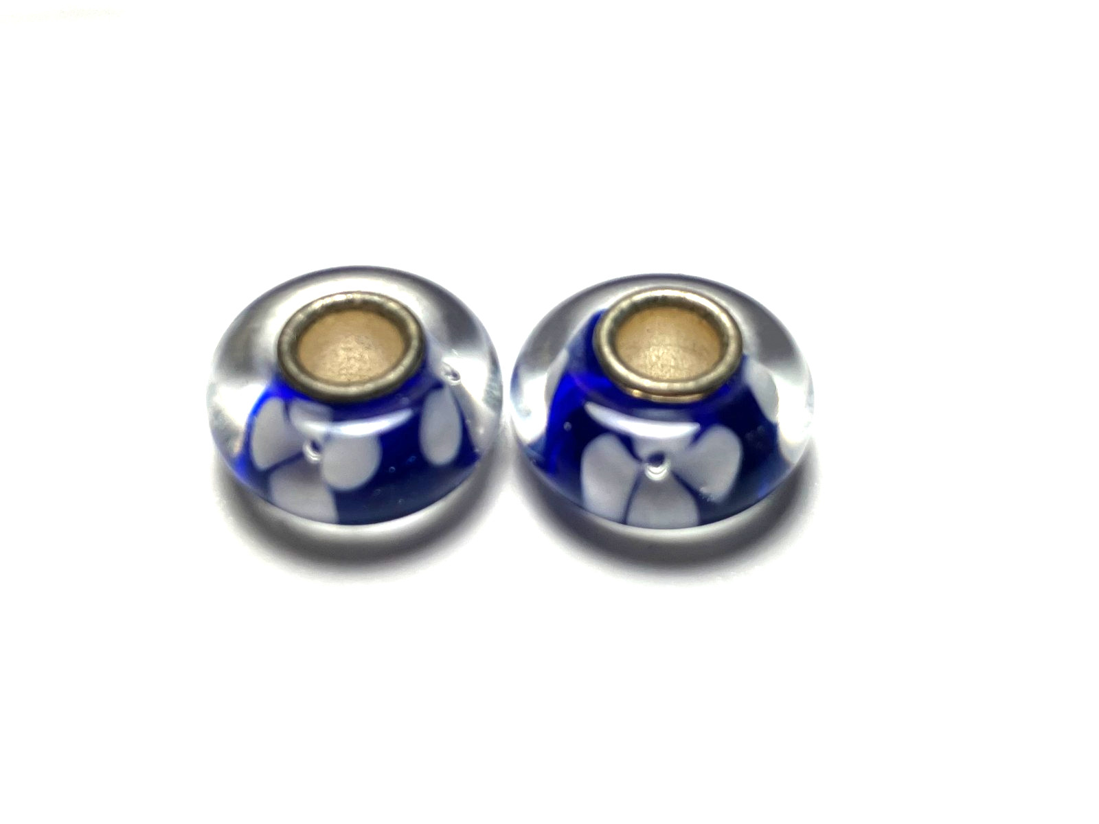 (2 PCS.) TWO RARE RETIRED TROLLBEADS DOUBLE FLOWER / Blue With White Flowers