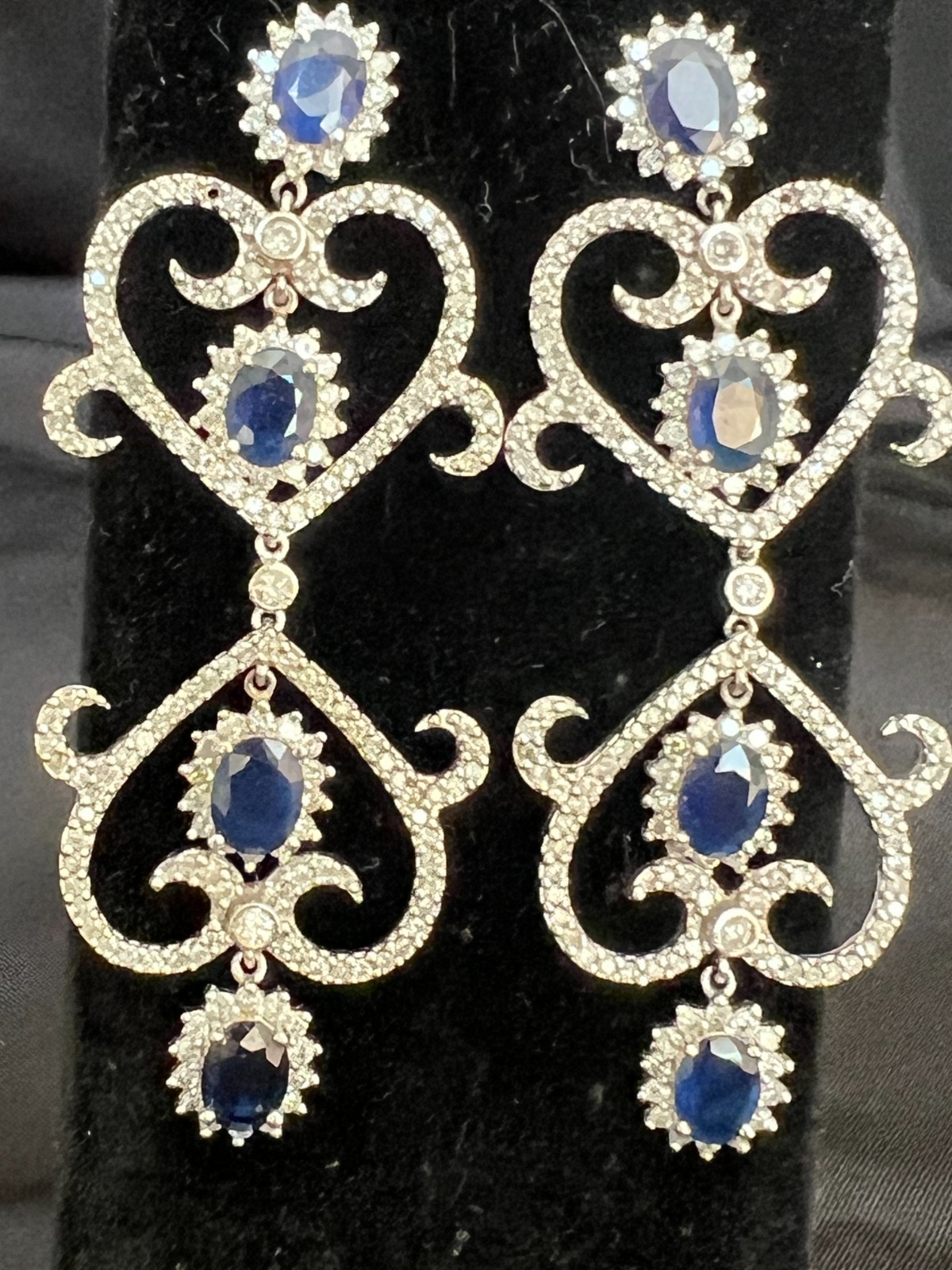 14 K White Gold Sapphire and diamond chandelier earrings gold