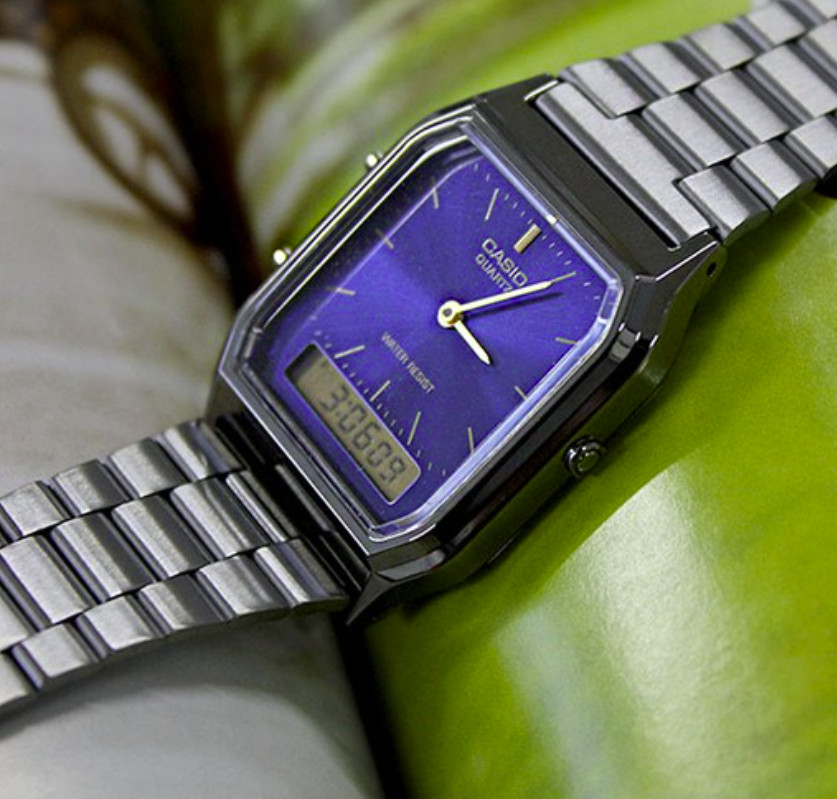 Casio AQ-230GG-2A vintage analog digital quartz unisex watch blue Japan