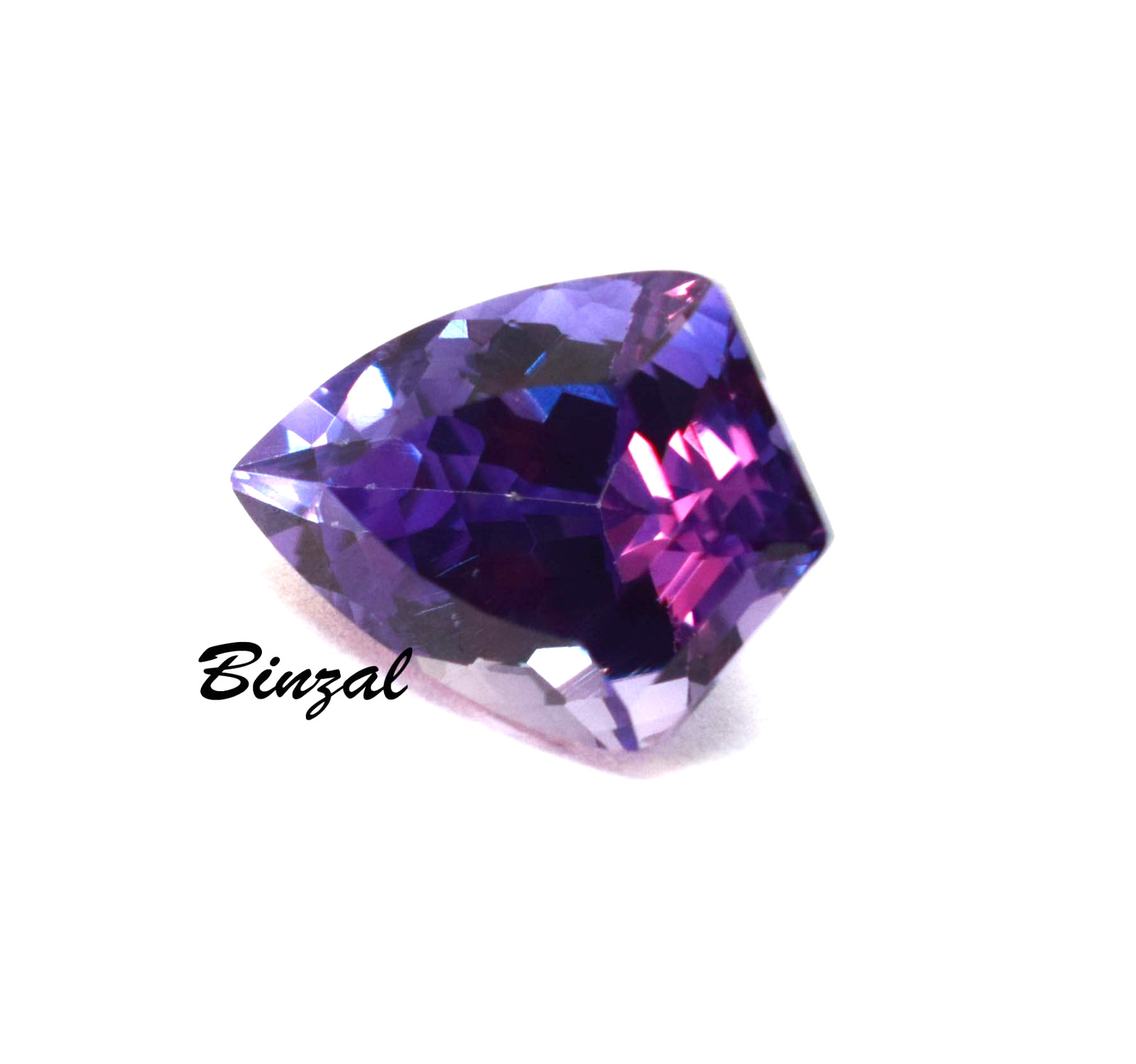 10Ct Russian Rarest Cut Color Shift Alexandrite Fancy Cut 15x11x8mm Gemstone