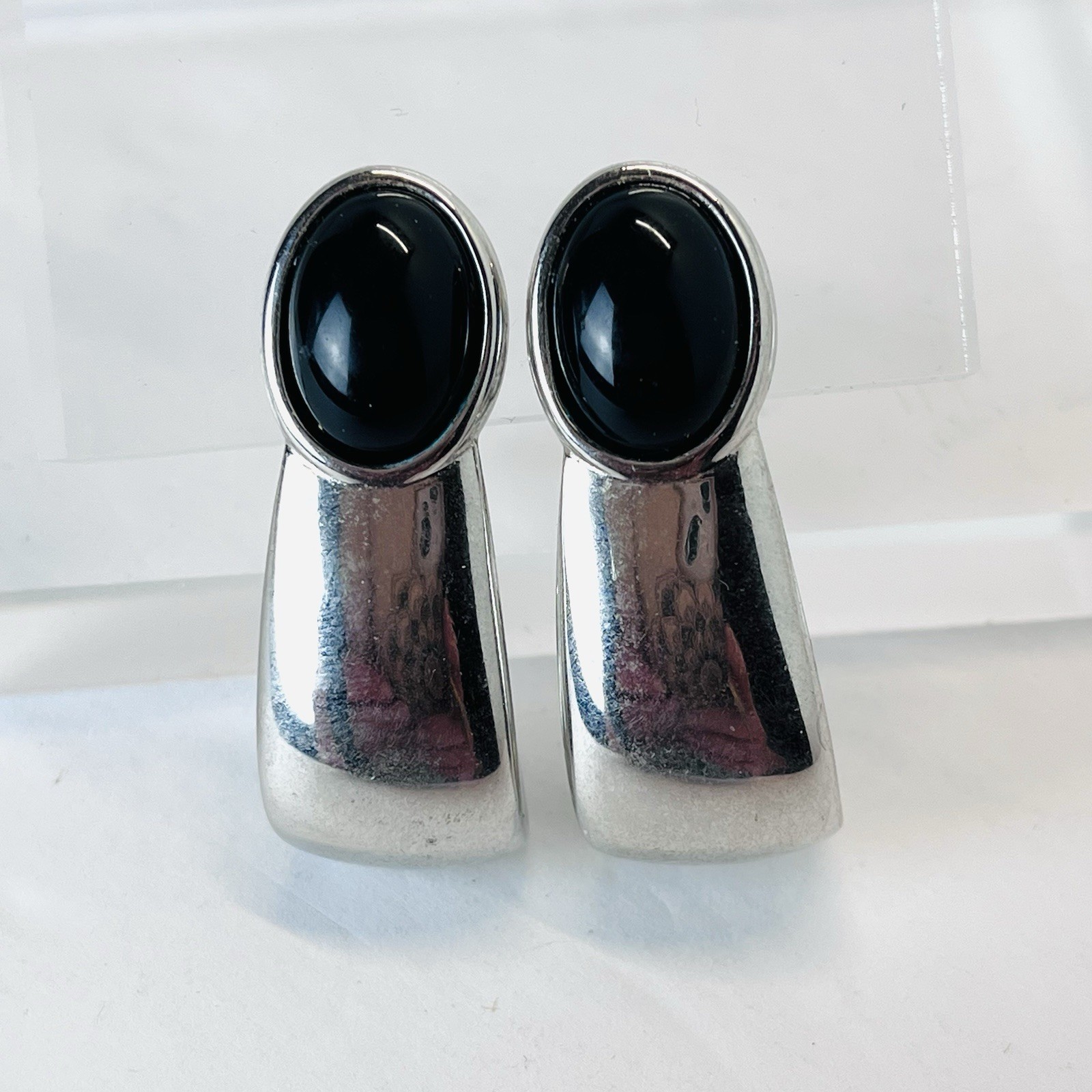 Vtg Napier Black & Silver Clip On & Screw Back Earrings – Classic Luxury- 1.5”
