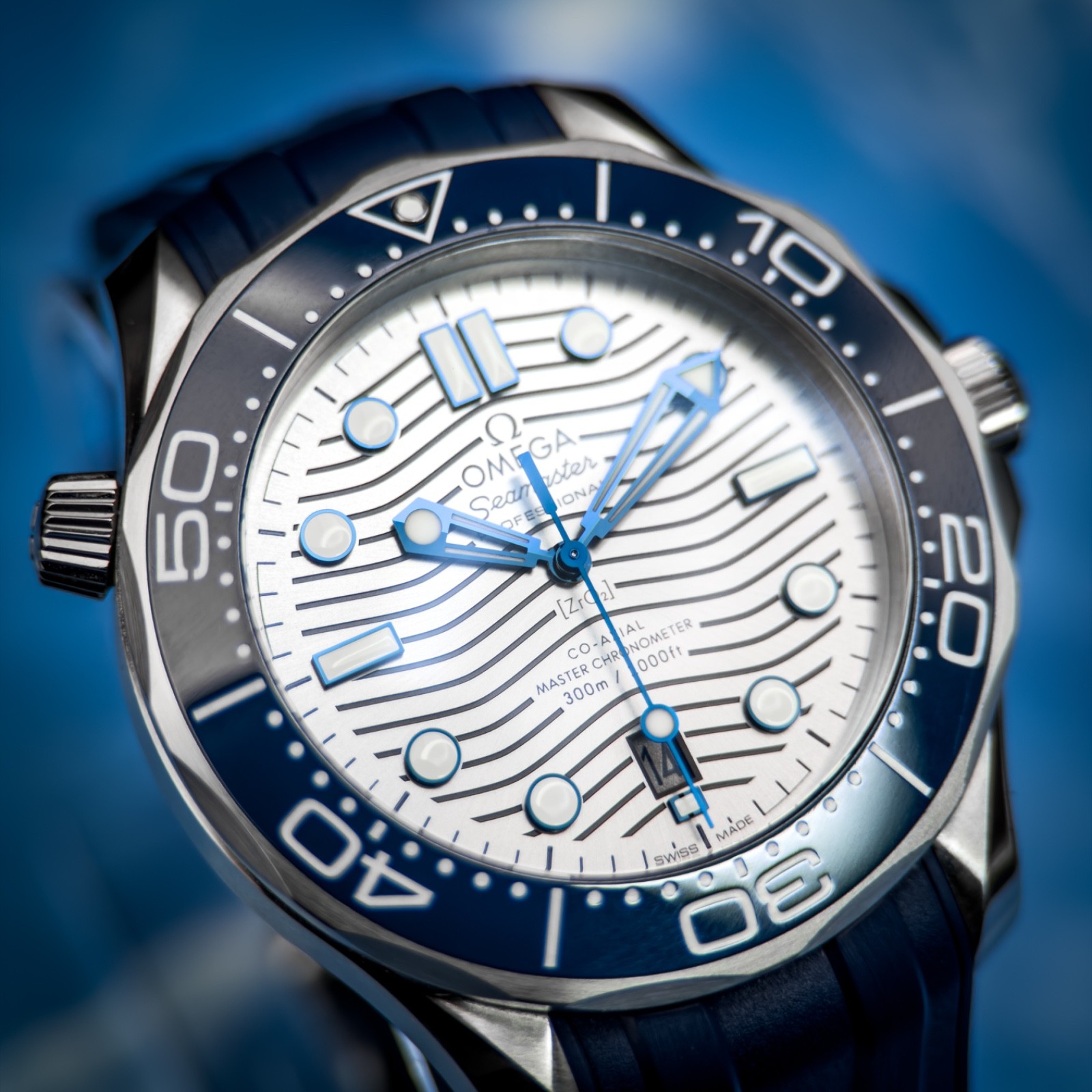 OMEGA Seamaster Diver 300M 210.32.42.20.06.001 Grey Wave Dial Box And Papers