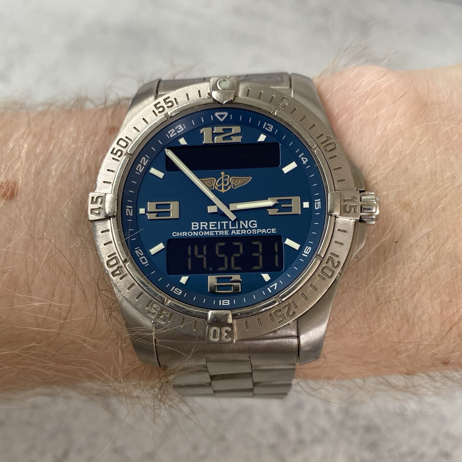 2007 Breitling Aerospace Advantage Titanium Quartz E79362 Watch – Full Set