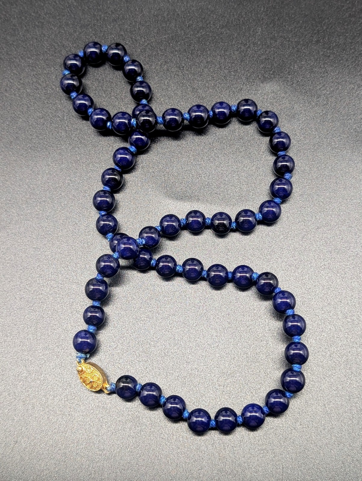 Vintage Hand Knotted Cobalt Blue Glass Bead Necklace 24″ L 10mm