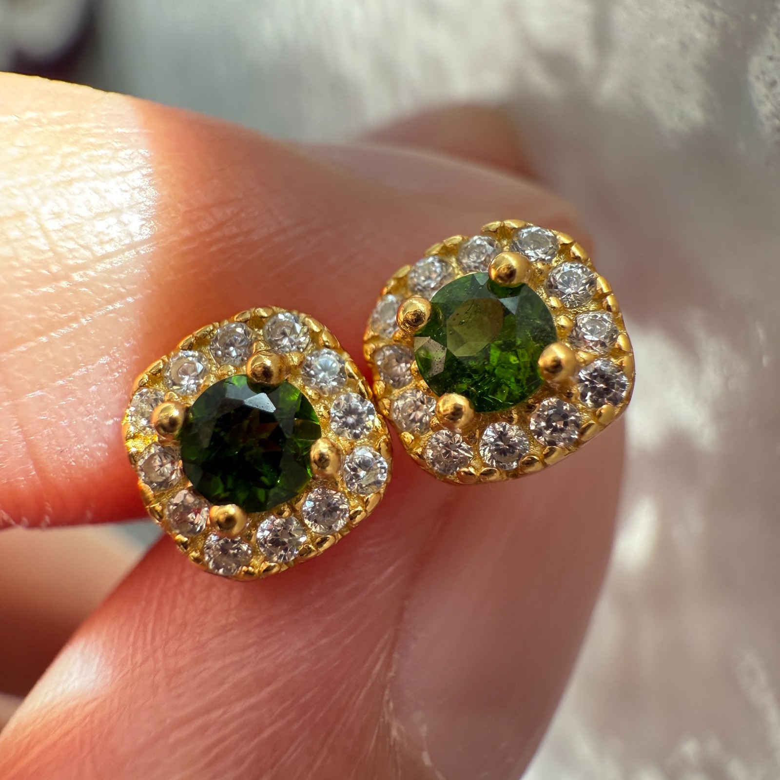 925 Sterling Silver Earrings 3mm Green Natural Diopside Gemstone Zircon Stud NEW
