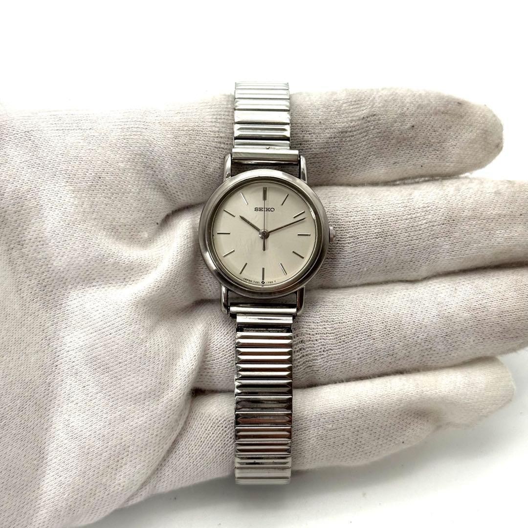 item Working SEIKO Quartz New Battery Ladies Wristwatch Silver