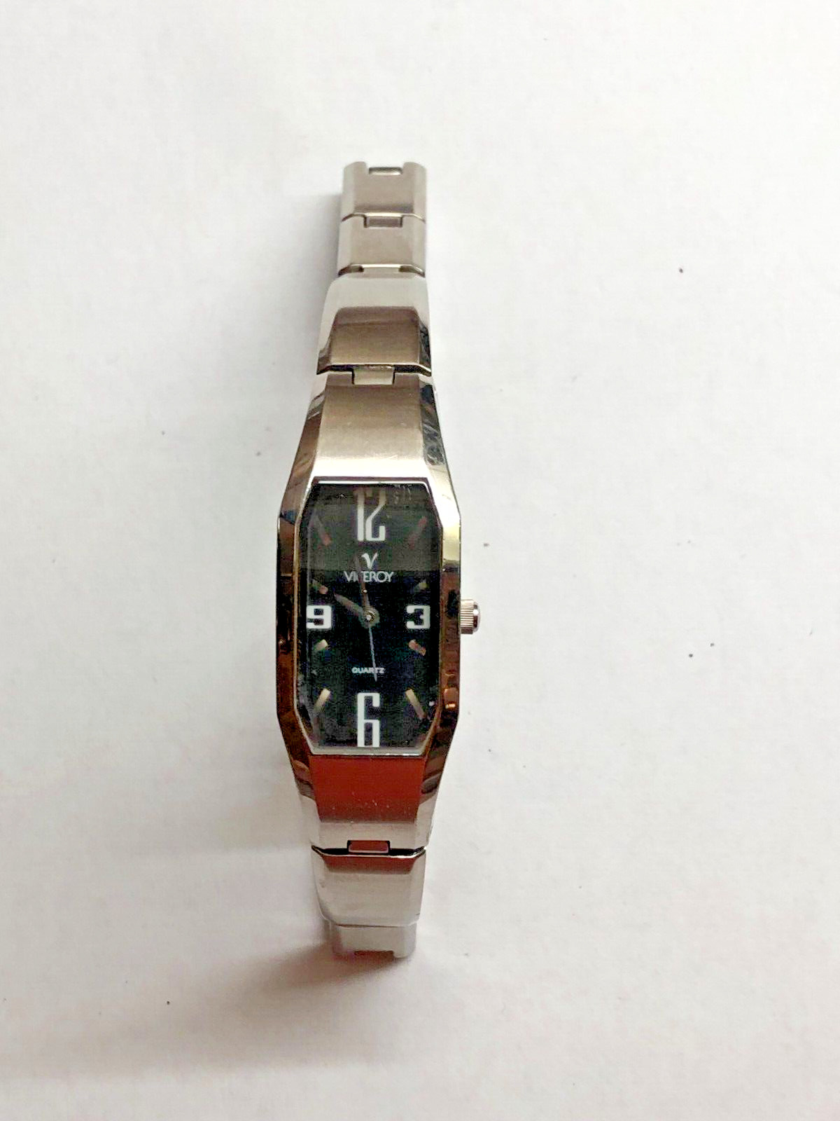 Viceroy Ladies Stainless Steel Quartz Watch 47188 – Used Condition.