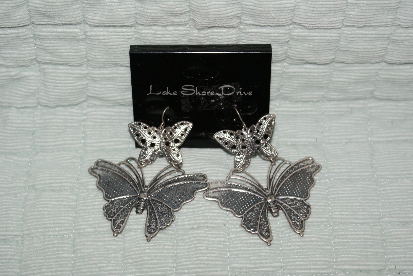 Women’s Fashion Jewelry Lake Shore Drive Butterfly Earrings Silver tone NEW