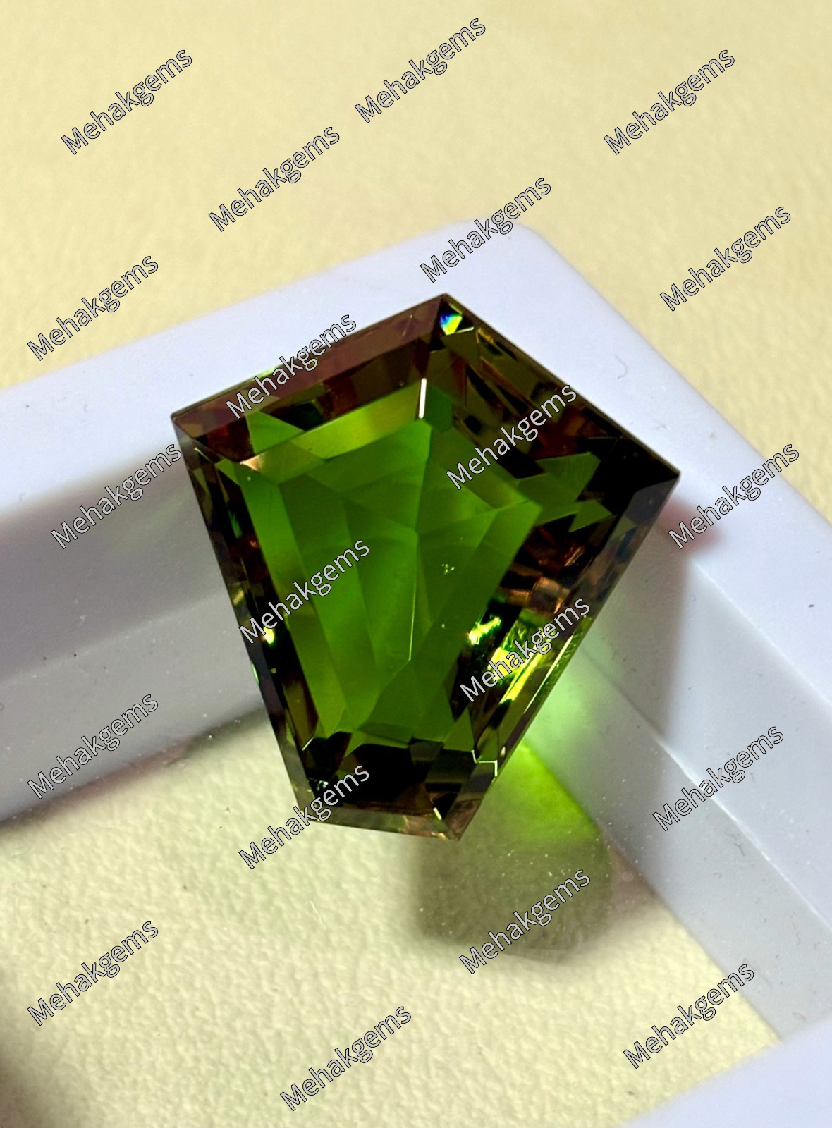 32.Ct Certified Zultanite Kite Cut Gemstone, Color Change Alexandrite Effect