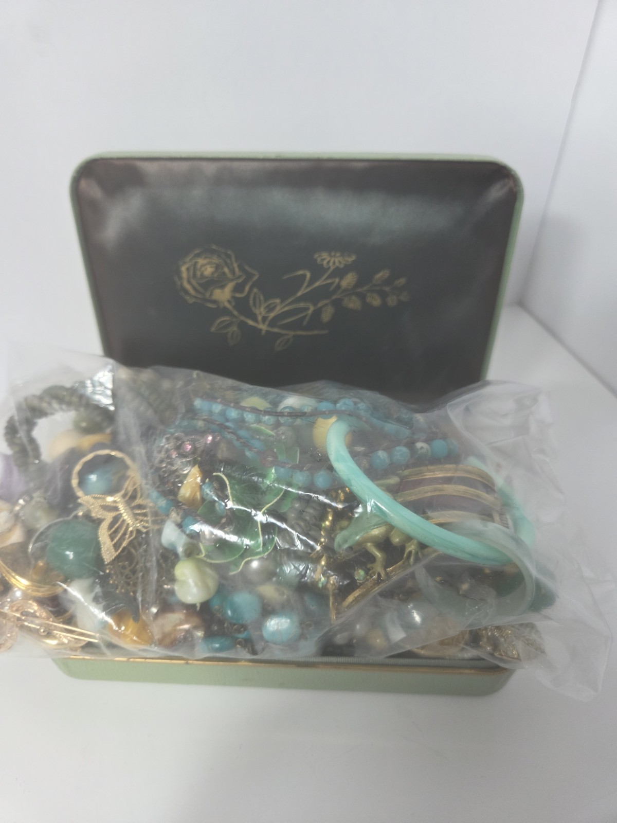 estate lot of vtg current green gold tone jewelry in farrington box wearable