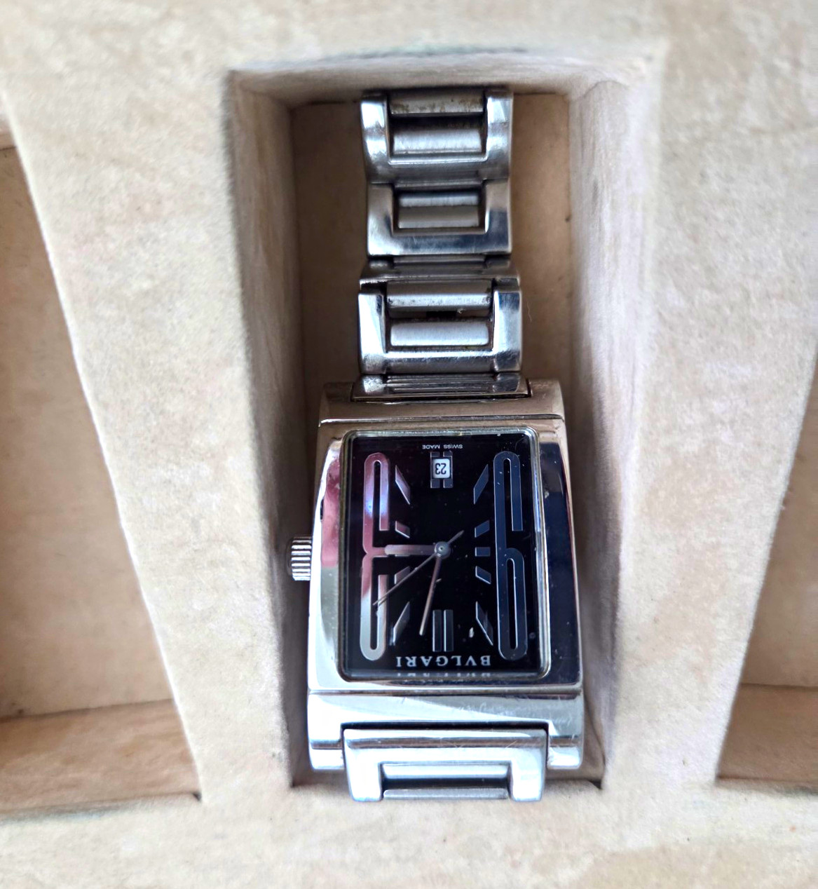 Bvlgari Rettangolo Quartz Swiss Made SS Bracelet Analog Black Dial Date