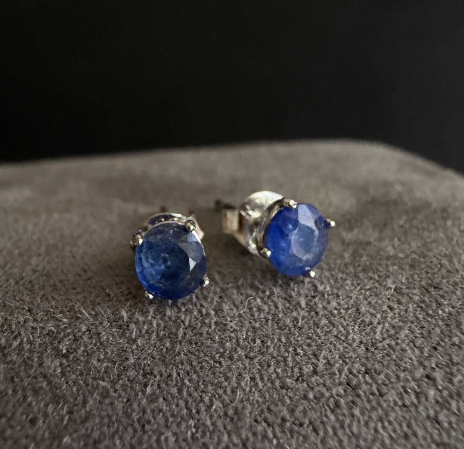 Natural Burma (Mogok) Unheated Sapphire 925 Silver Earrings