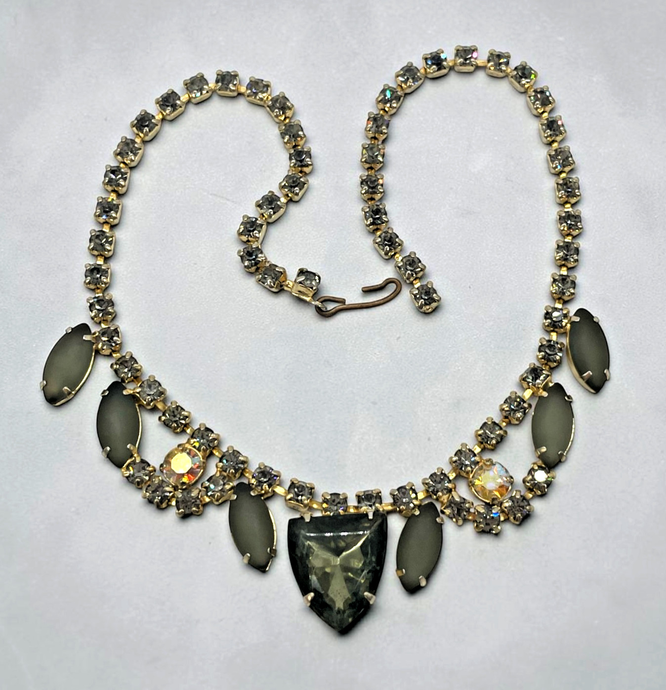 VTG Juliana style Frosted Green open back glass AB rhinestone choker Necklace