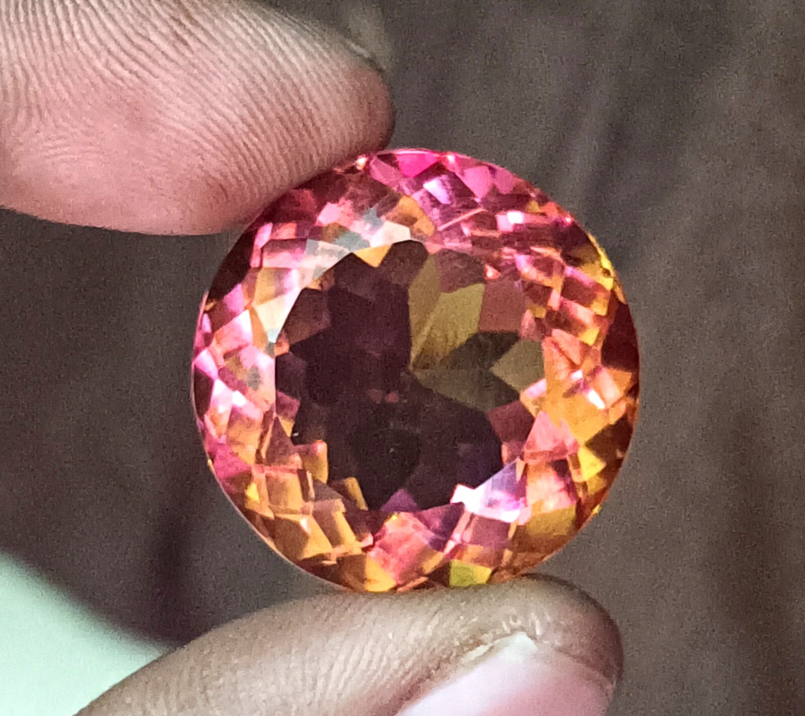 NATURAL Zultanite Bi-Color Change Round Cut Loose CERTIFIED GEMSTONE 52.70 Ct
