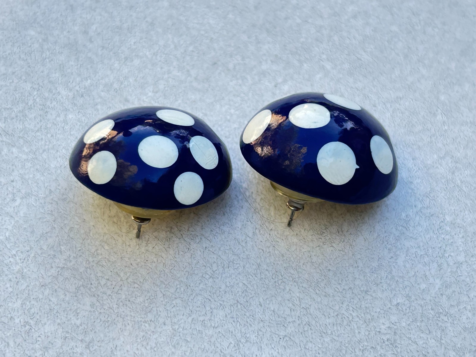Vintage Style Navy Blue & White Polka Dot Domed Button Stud Earrings Retro Chic