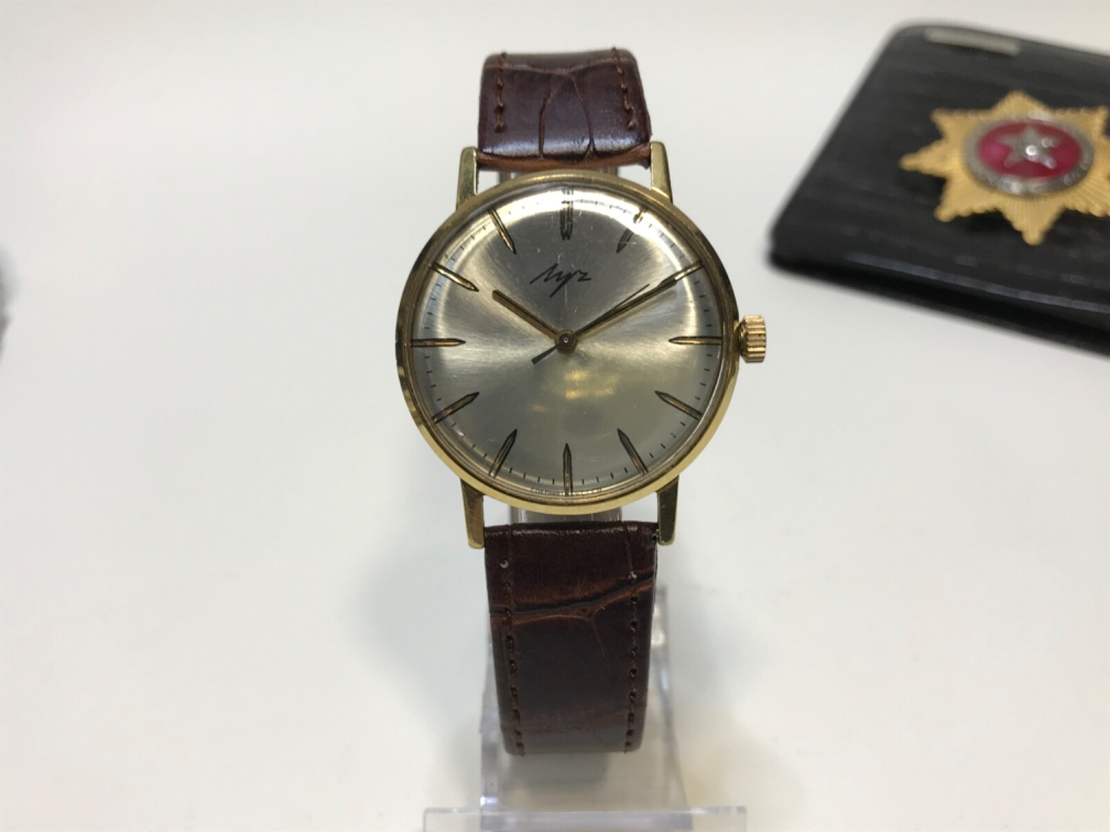 Vintage Luch Ultra Slim Retro USSR Fashion Dress watch Mechanical 2209 23J Au10.