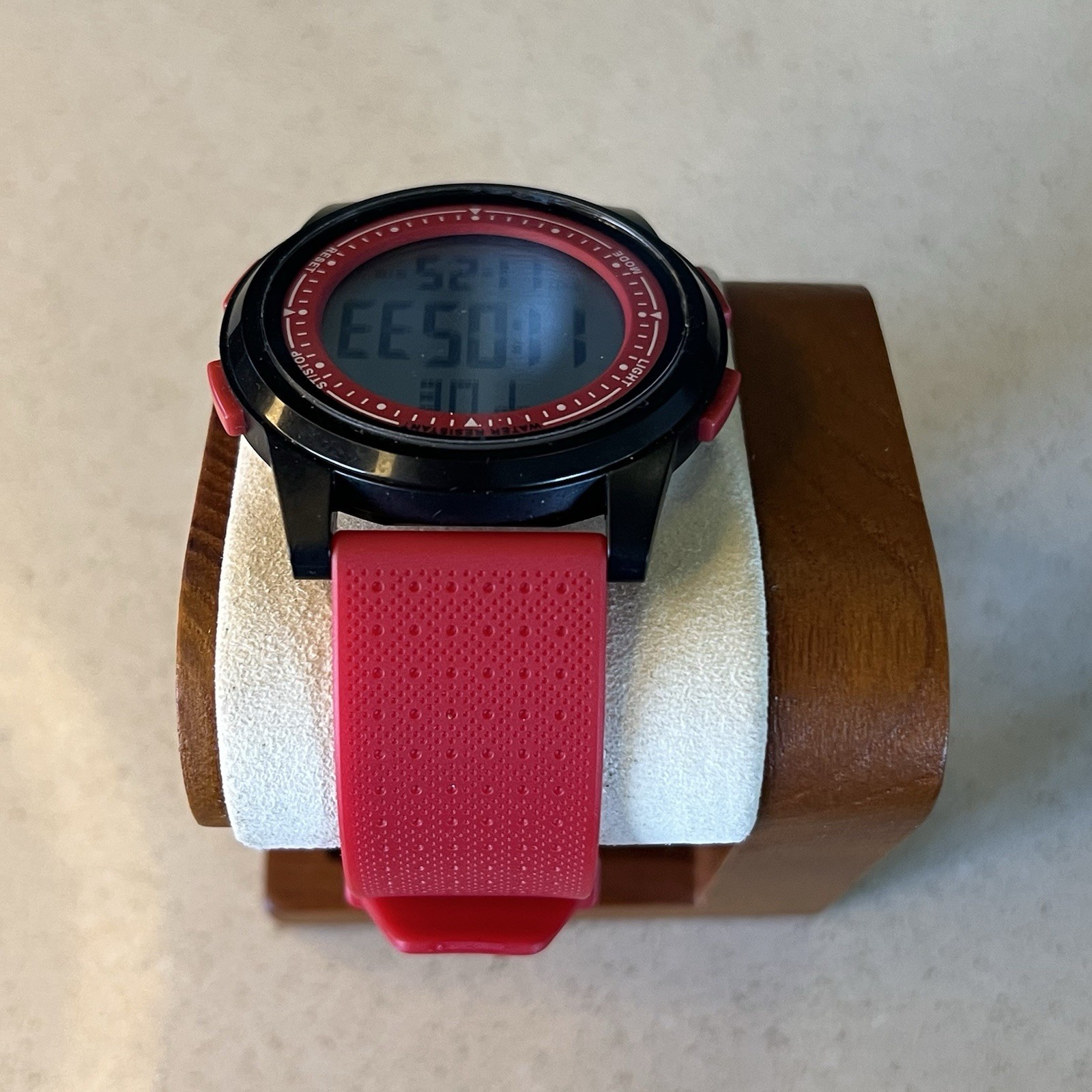 Lavaredo L6655 Quartz Digital Watch