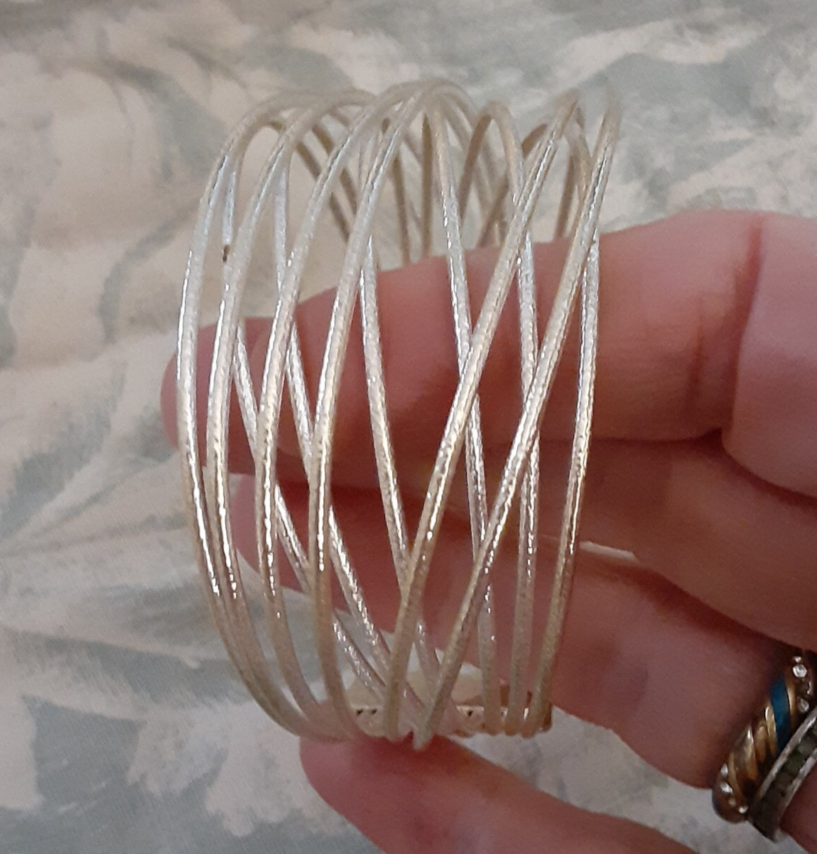 Silver tone wire bracelet open cuff adjustable 7″