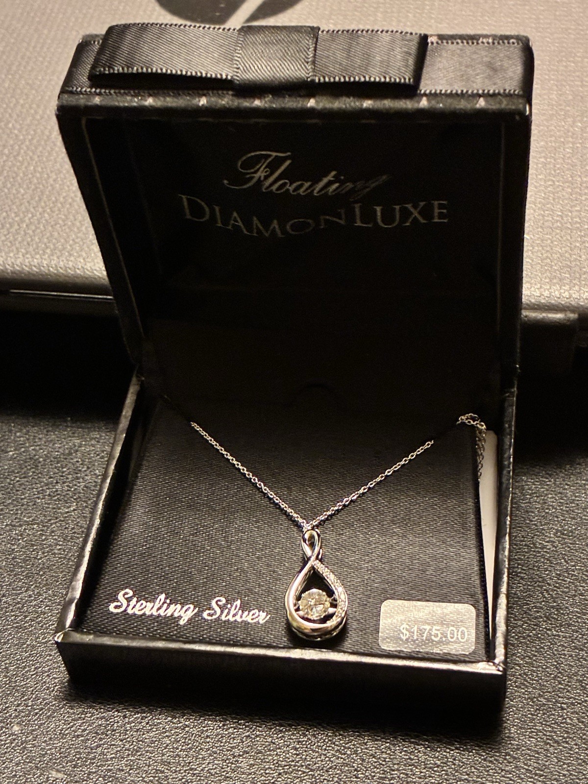 Kay Jewelers Infinity Floating Diamond Necklace. Sterling Silver 18″ Chain. New.