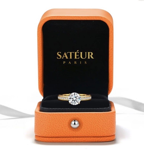 Satéur Eiffel Tower engagement ring, PLUS 2 100.00 gift cards! Moissanite~2.65