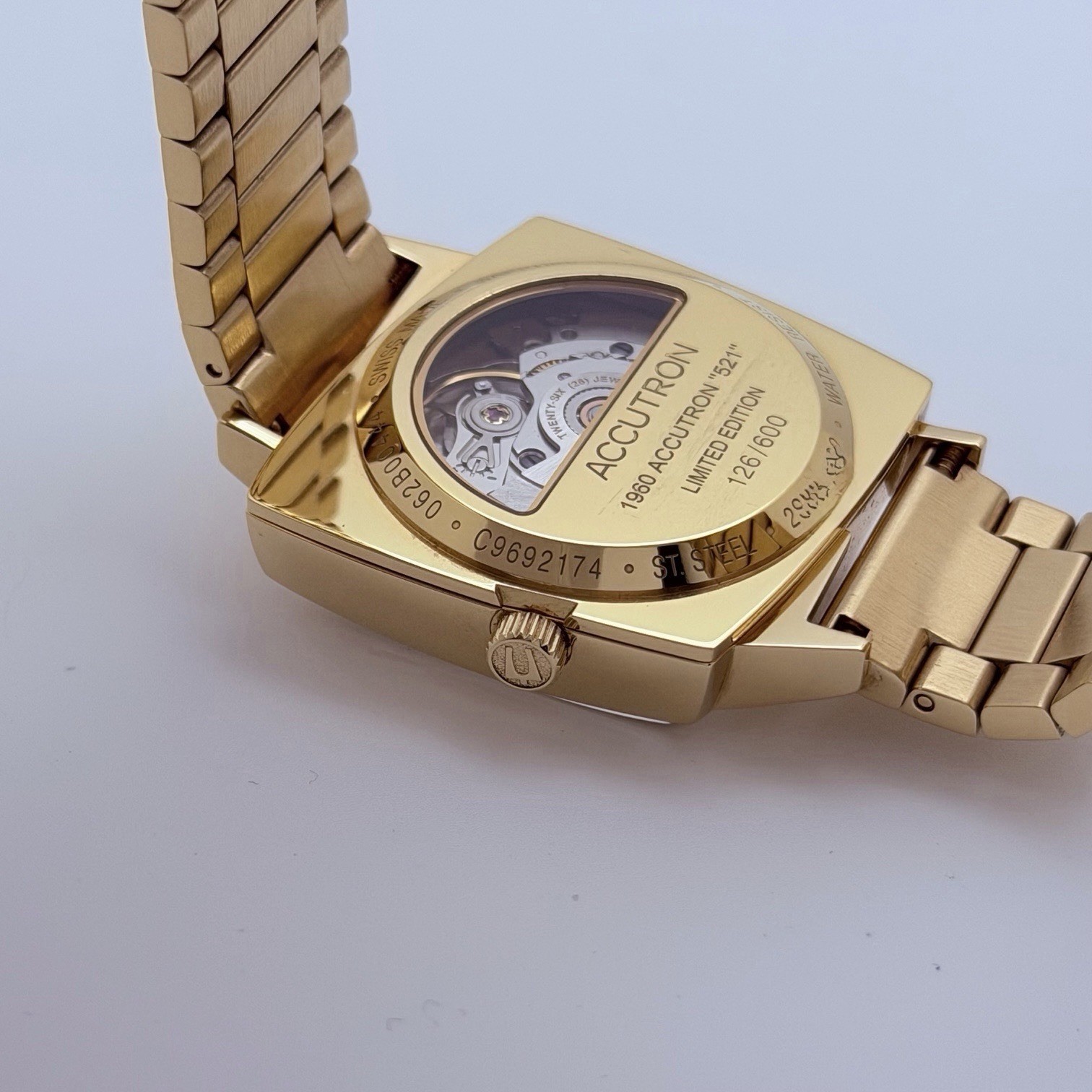 Accutron Legacy 521 2SW7A002 Silver Dial Gold Tone Steel Box Papers