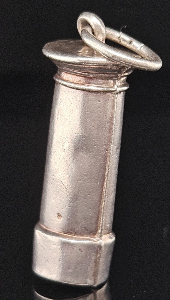 Sterling Silver BRITISH ROYAL MAIL PILLAR BOX Charm Pendant 3D Postage Vintage