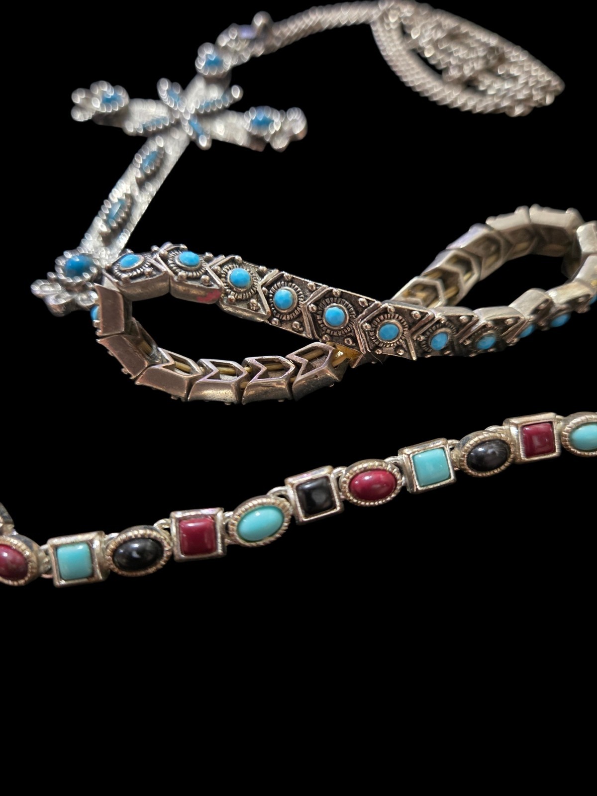 Beautiful Faux Western Turquoise Jewelery Lot Of 3. 260