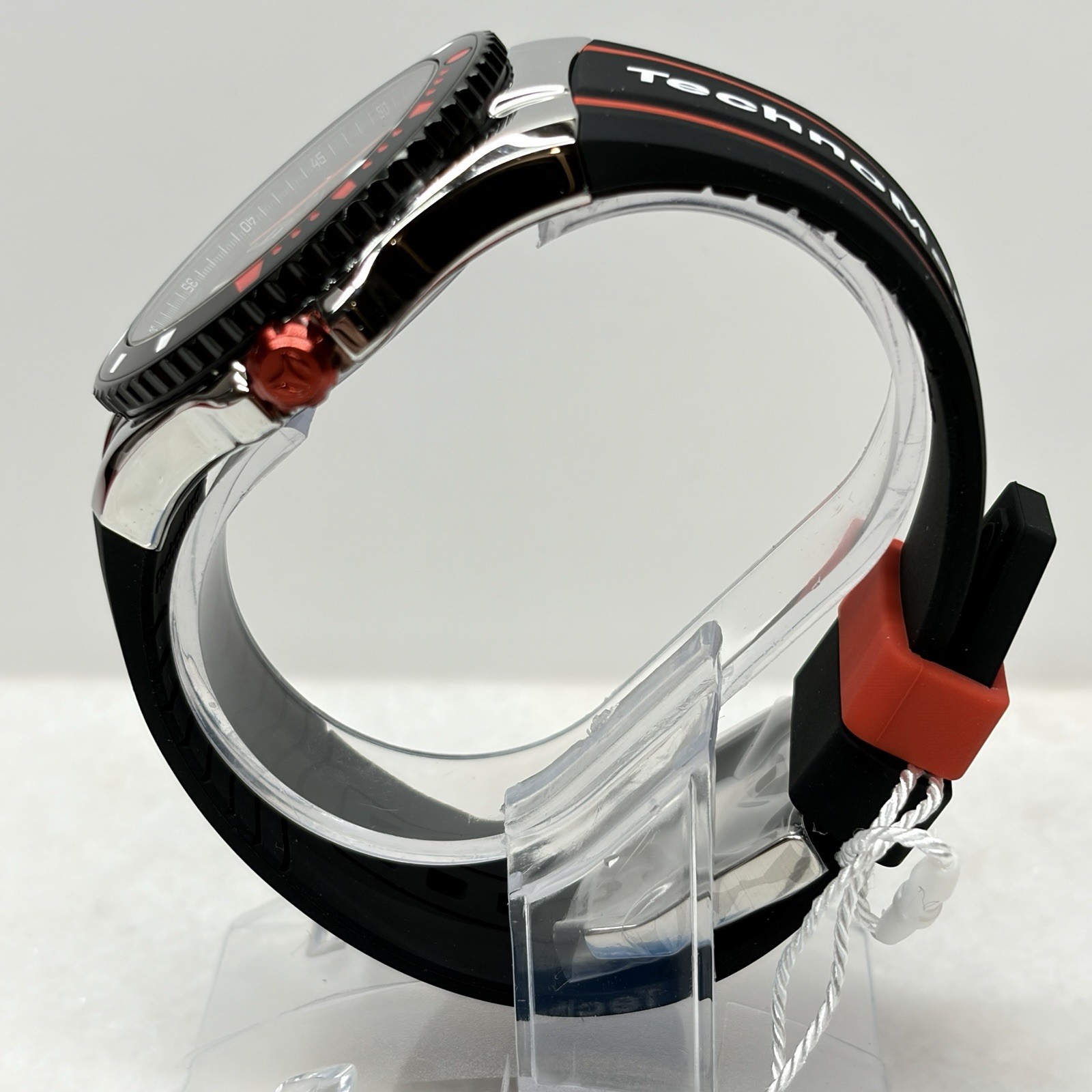 TechnoMarine Racing Legends 44mm Quartz Men’s Watch Red and Black TM-525014
