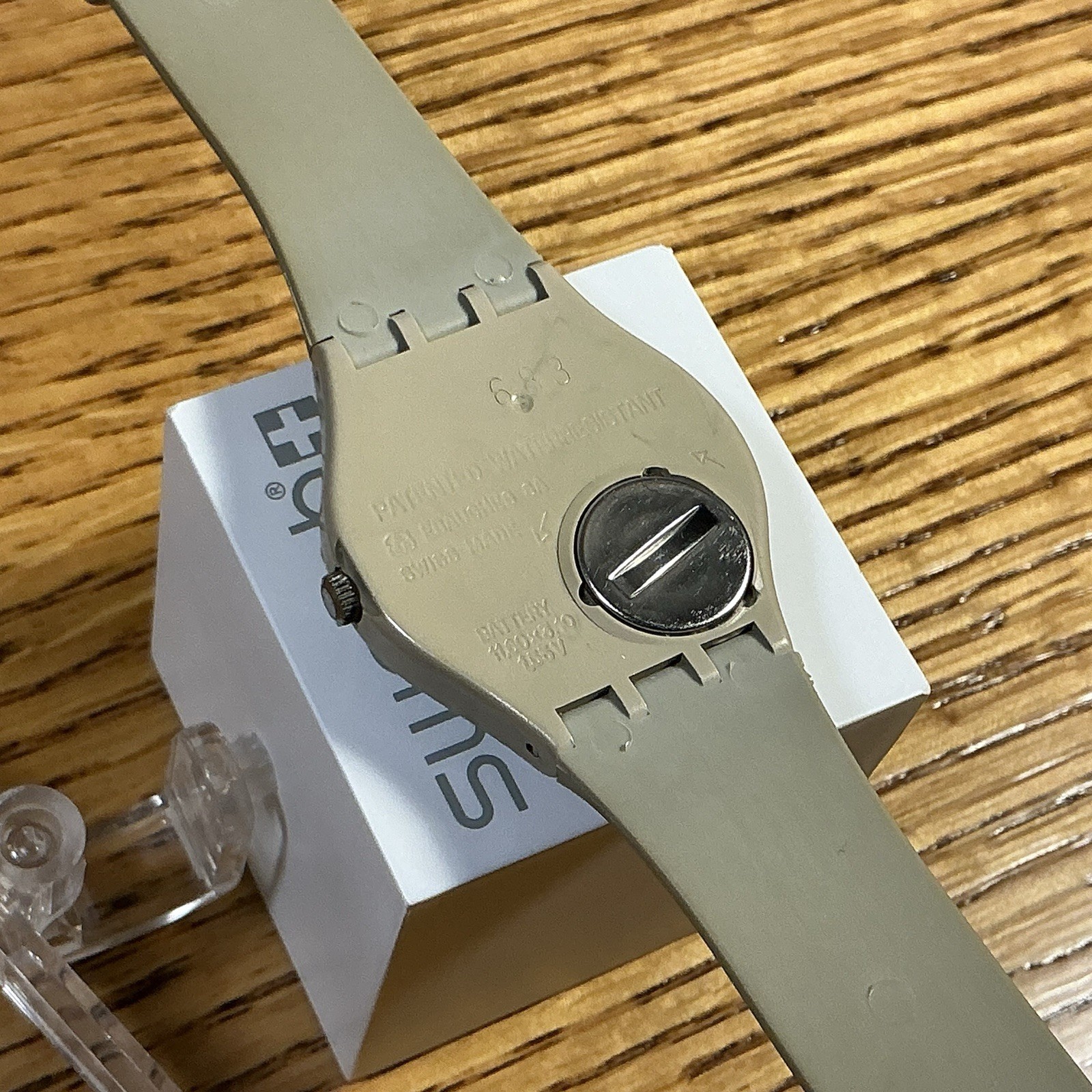 GT702 – 1983 – TAN – FIRST YEAR OF SWATCH – 34mm
