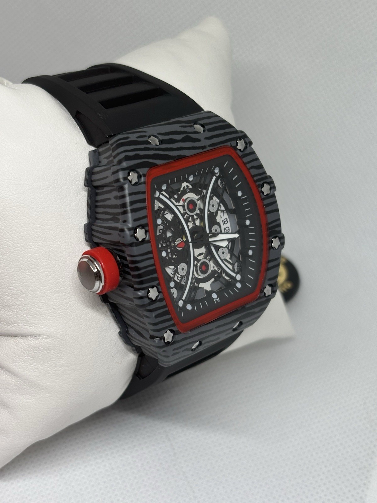 MENS Luxury Skeleton Quartz Watch Gray Carbon Style Red Bezel Box & Papers