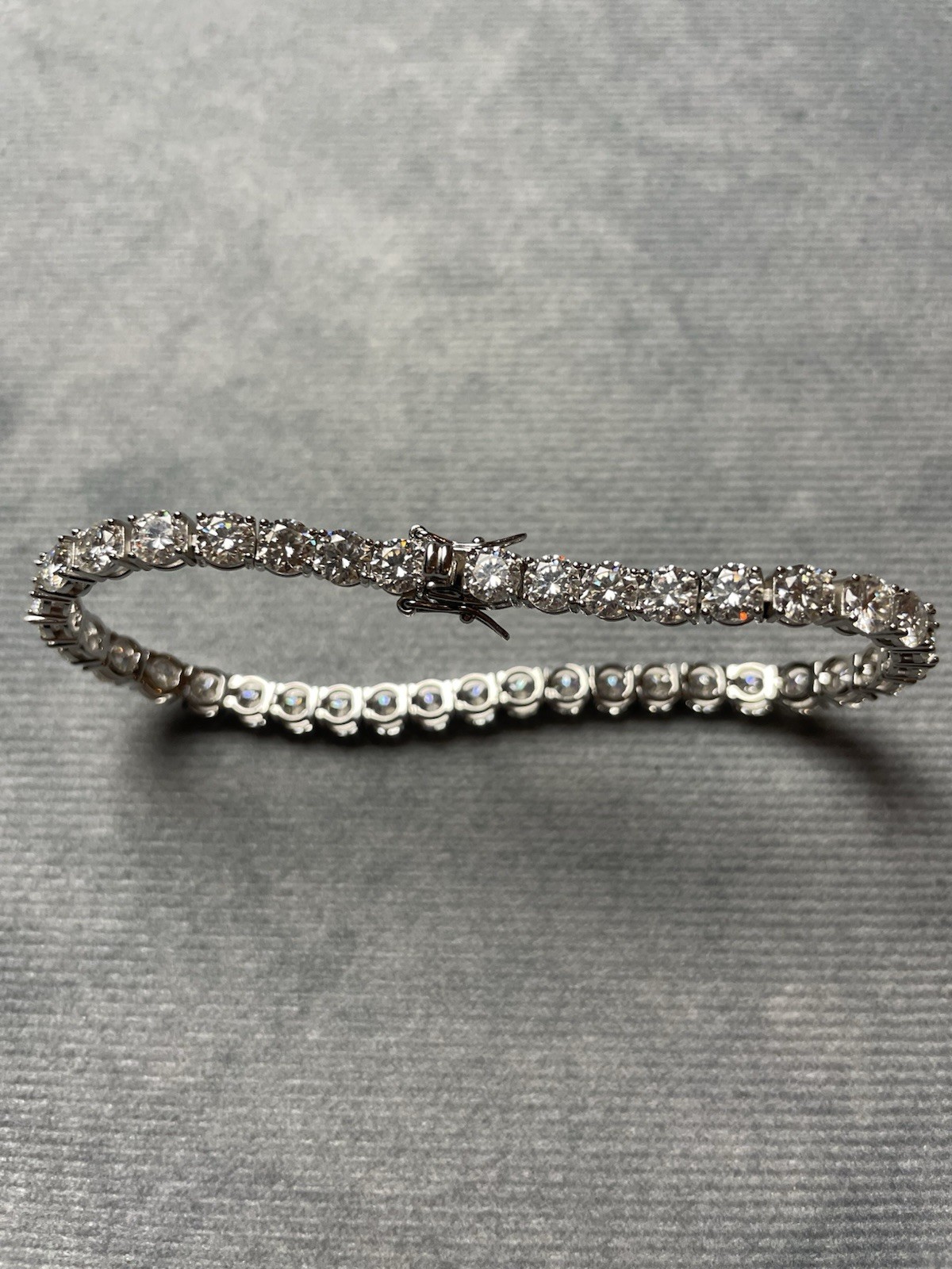 Moisanite Tennis Bracelet 5mm VVS1 D 925 Silver GRA Certified