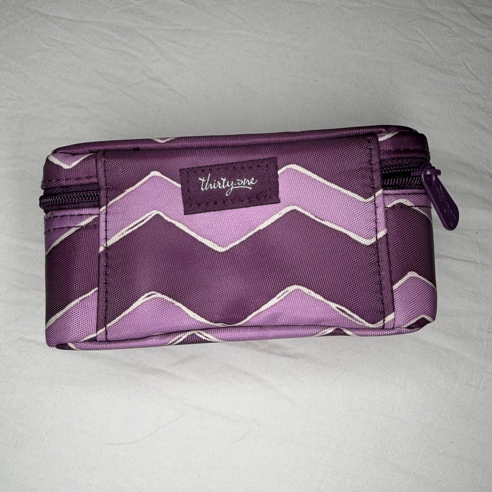 Thirty One Baubles & Bracelets Zipper Close Case w/ Mesh Bags NWT Purple Chevron