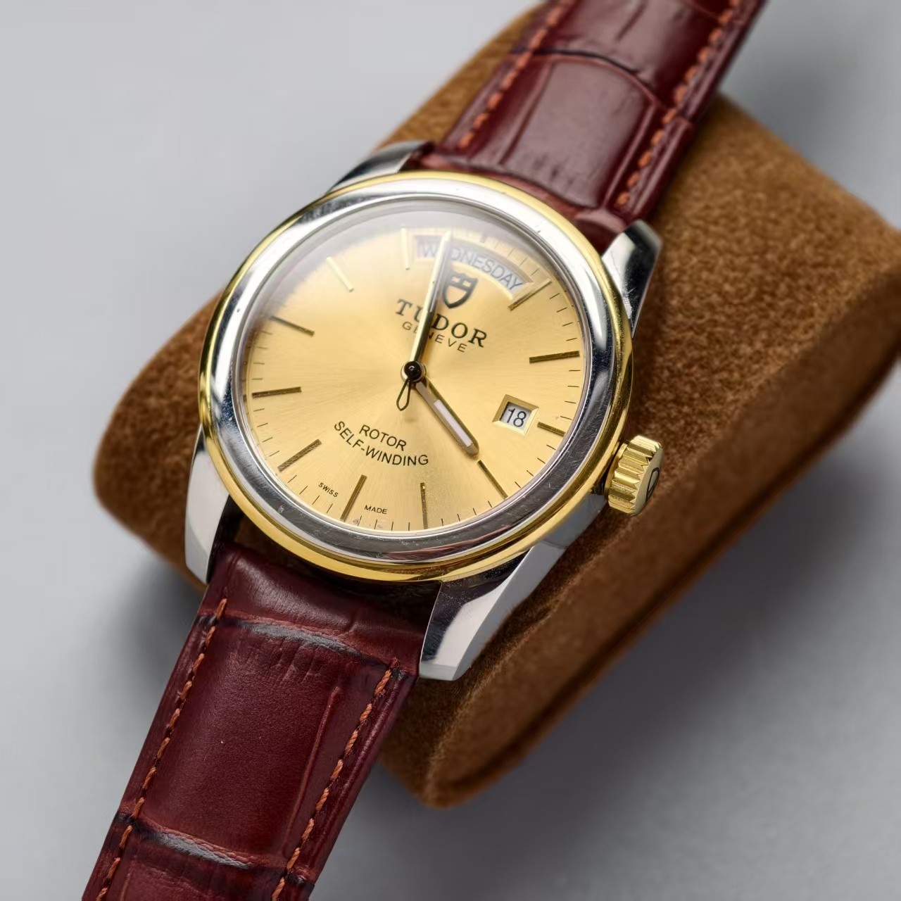 Tudor Champagne Dial Glamour M56003-0040 Men’s Watch Automatic 39mm Date