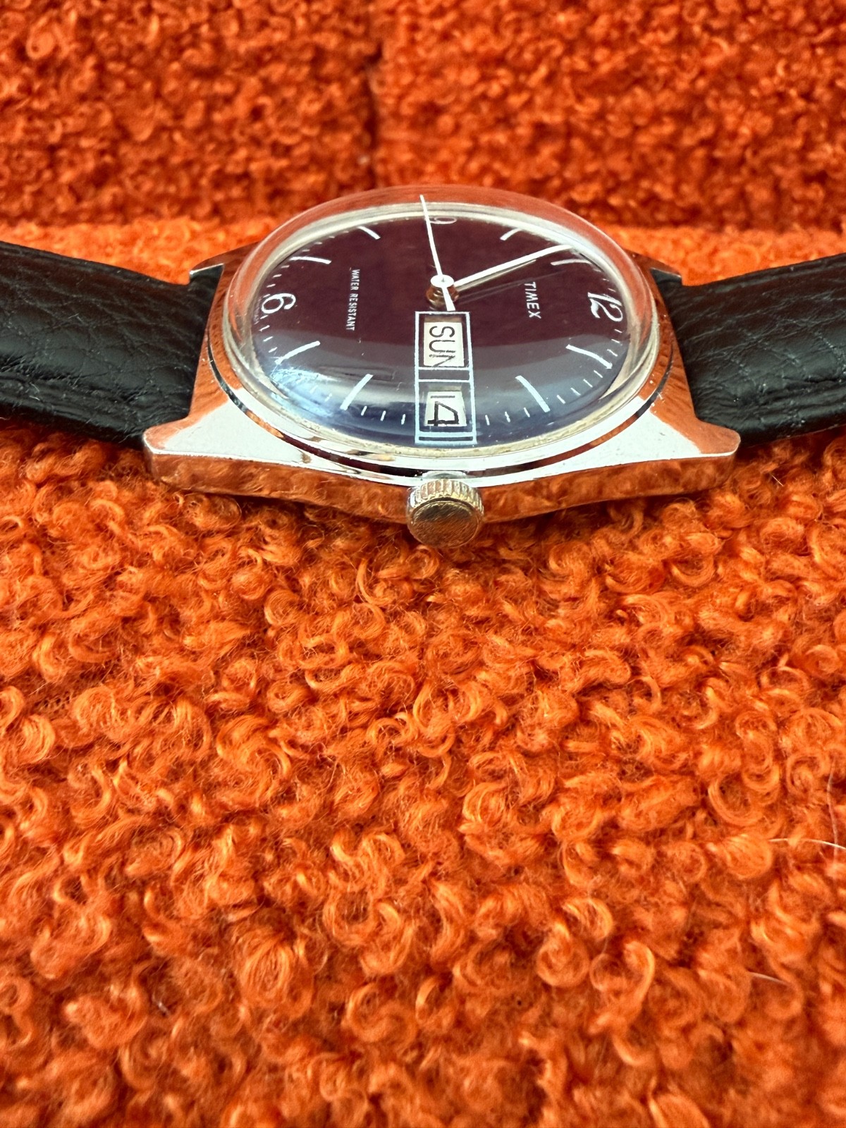 Rare 1979 Timex Marlin with Blue Dial 285691 Mechanical Mechanism Leather Strap