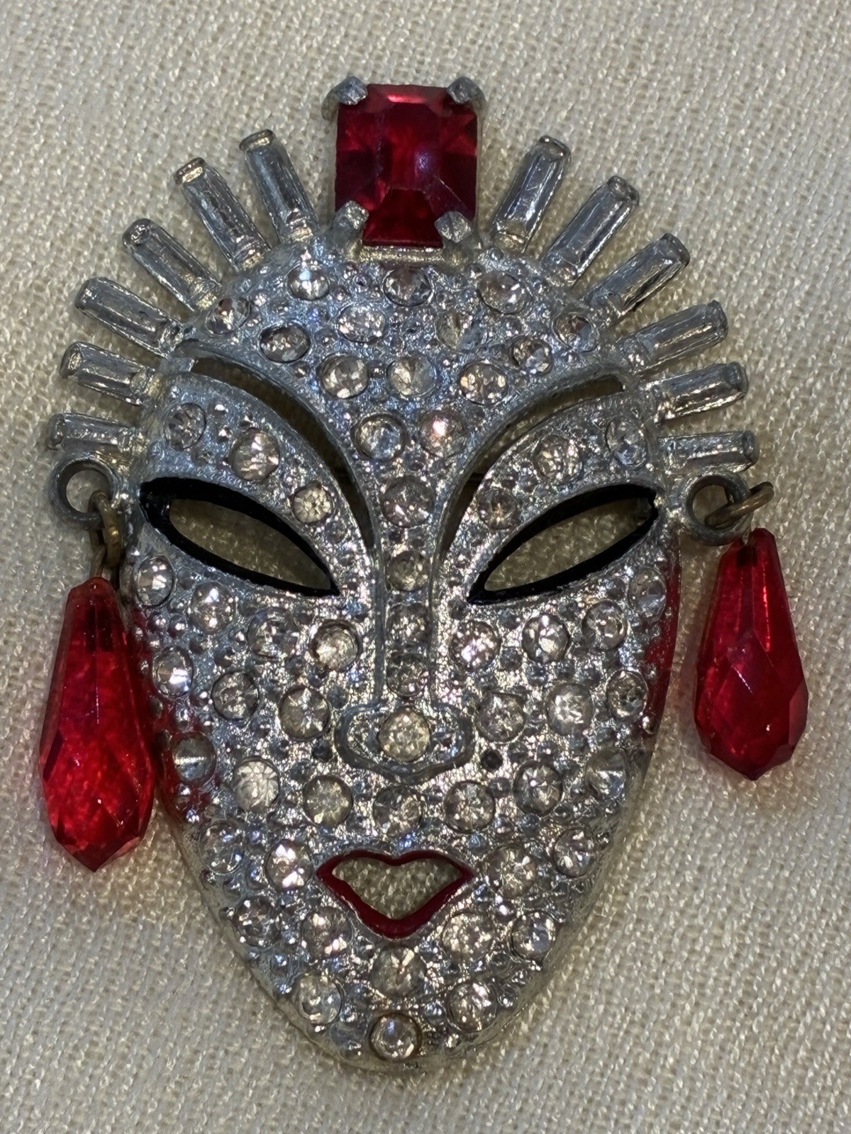 Vintage Reinad Pot Metal Crystal Rhinestone Princess Face Mask Brooch Pin