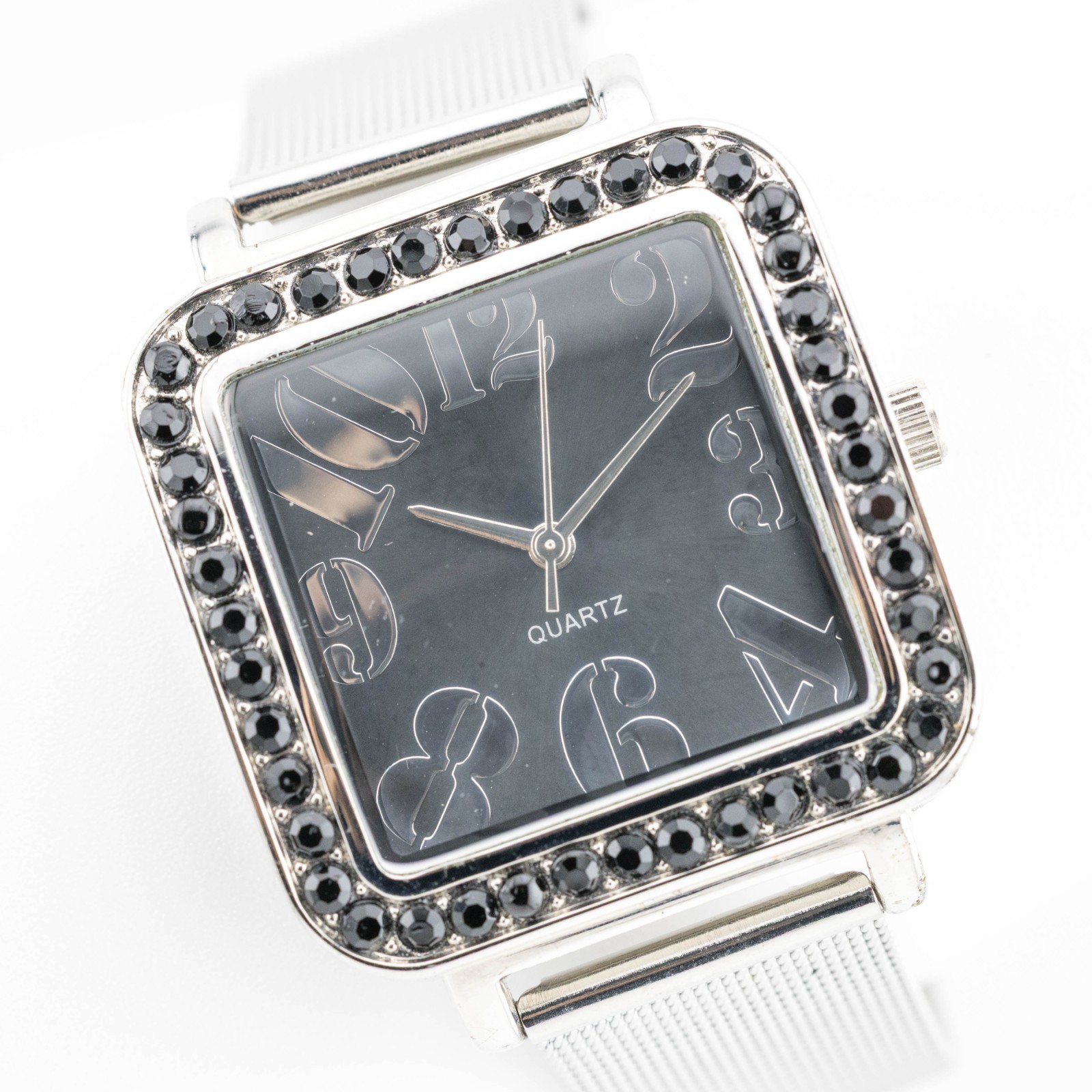 ACCUTIME WATCH CORP. JCR925A Mesh Band Quartz Analog Women’s Watch New Battery