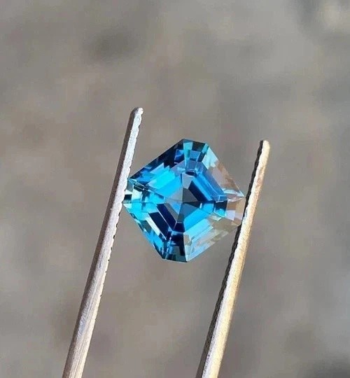 Natural 9.25 Ct Blue Aquamarine Asscher Cut Loose Certified Jewelry Gemstone
