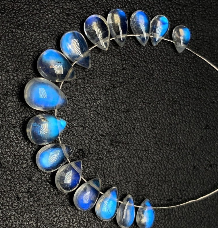 AAAAAA Rainbow Moonstone Gorgeous Blue Fire Briolettes,Pear size 4×6 to 6×9.50
